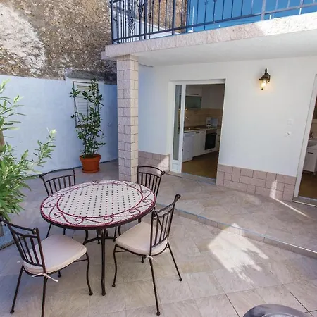 Holiday home Awesome In With Kitchen *