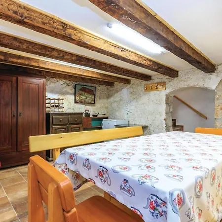 Holiday home Awesome In With Kitchen